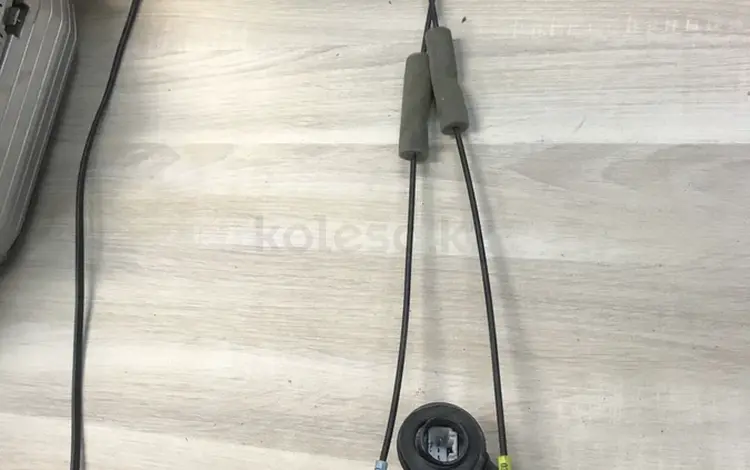 Дверные замки на Lexus ES300! за 4 000 тг. в Алматы