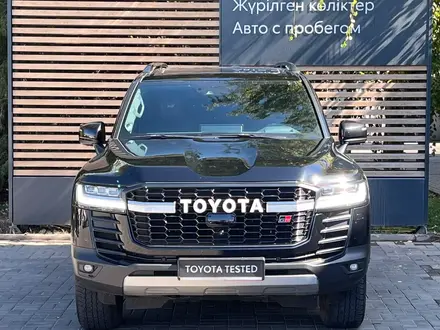 Toyota Land Cruiser GR Sport 2023 года за 45 290 000 тг. в Алматы – фото 3