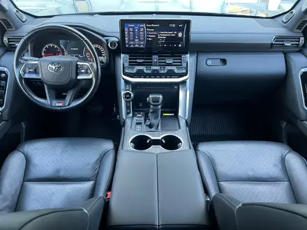 Toyota Land Cruiser GR Sport 2023 года за 45 290 000 тг. в Алматы – фото 12