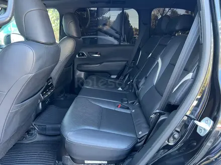 Toyota Land Cruiser GR Sport 2023 года за 45 290 000 тг. в Алматы – фото 11