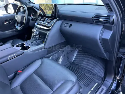 Toyota Land Cruiser GR Sport 2023 года за 45 290 000 тг. в Алматы – фото 13