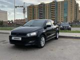 Volkswagen Polo 2013 годаfor4 700 000 тг. в Астана – фото 2