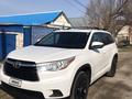 Toyota Highlander 2016 года за 11 000 000 тг. в Актобе – фото 2