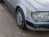 Mercedes-Benz E 230 1990 года за 600 000 тг. в Кызылорда – фото 2