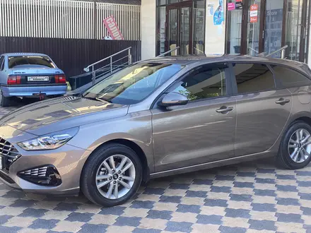 Hyundai i30 2023 года за 9 250 000 тг. в Шымкент