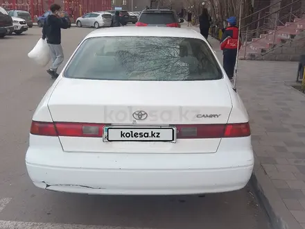 Toyota Camry 1997 года за 2 500 000 тг. в Астана – фото 5