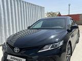 Toyota Camry 2022 года за 16 500 000 тг. в Актау – фото 2