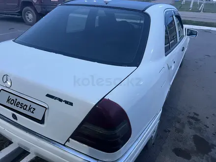 Mercedes-Benz C 180 1994 года за 1 700 000 тг. в Кокшетау – фото 4