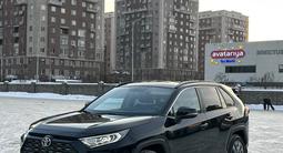 Toyota RAV4 2021 годаүшін17 200 000 тг. в Алматы