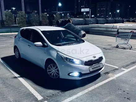 Kia Cee'd 2014 года за 6 400 000 тг. в Астана – фото 2