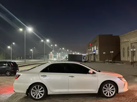 Toyota Camry 2018 года за 13 700 000 тг. в Уральск – фото 8