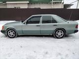 Mercedes-Benz E 260 1990 года за 2 000 000 тг. в Алматы – фото 4