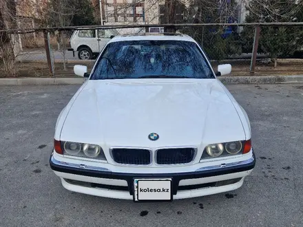BMW 735 1996 года за 4 800 000 тг. в Туркестан – фото 2