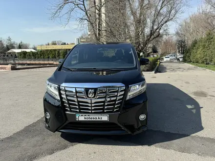 Toyota Alphard 2019 года за 29 900 000 тг. в Алматы