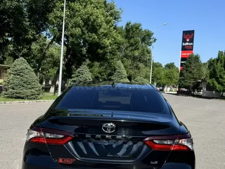 Toyota Camry 2021 года за 11 500 000 тг. в Тараз – фото 4