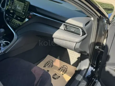Toyota Camry 2021 года за 11 500 000 тг. в Тараз – фото 8