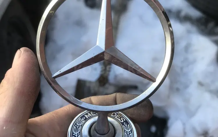 Значек на mercedes w210 за 15 000 тг. в Шымкент