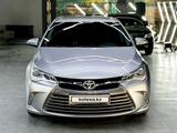 Toyota Camry 2015 года за 11 000 000 тг. в Семей