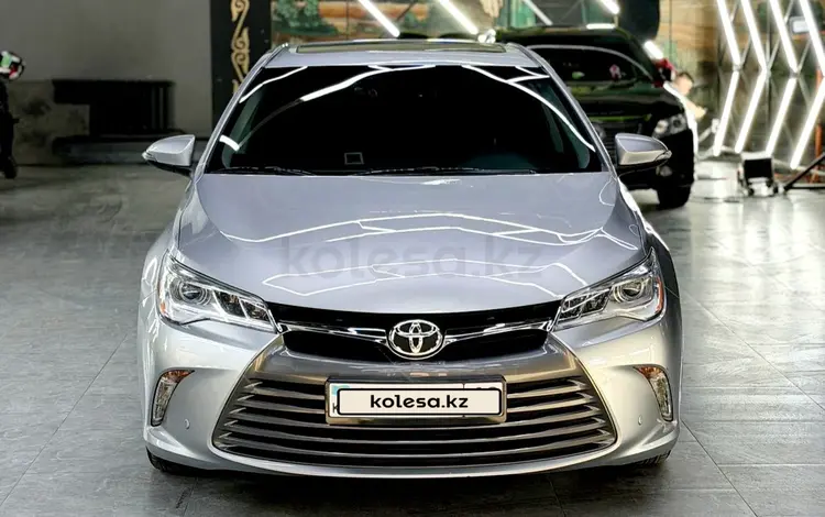 Toyota Camry 2015 года за 11 000 000 тг. в Семей