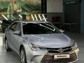 Toyota Camry 2015 года за 11 000 000 тг. в Семей – фото 2