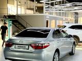 Toyota Camry 2015 года за 10 800 000 тг. в Семей – фото 5