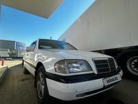 Mercedes-Benz C 180 1996 годаfor2 500 000 тг. в Петропавловск