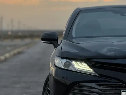 Toyota Camry 2019 года за 14 000 000 тг. в Алматы – фото 5