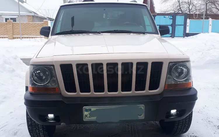 Jeep Cherokee 2005 годаfor3 600 000 тг. в Усть-Каменогорск