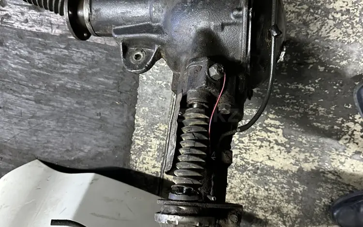 Передний редуктор 51/11 с верхним вакуумом за 1 000 тг. в Алматы