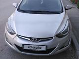 Hyundai Elantra 2015 года за 6 500 000 тг. в Атырау – фото 2