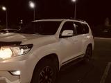 Toyota Land Cruiser Prado 2019 года за 23 000 000 тг. в Актобе – фото 2