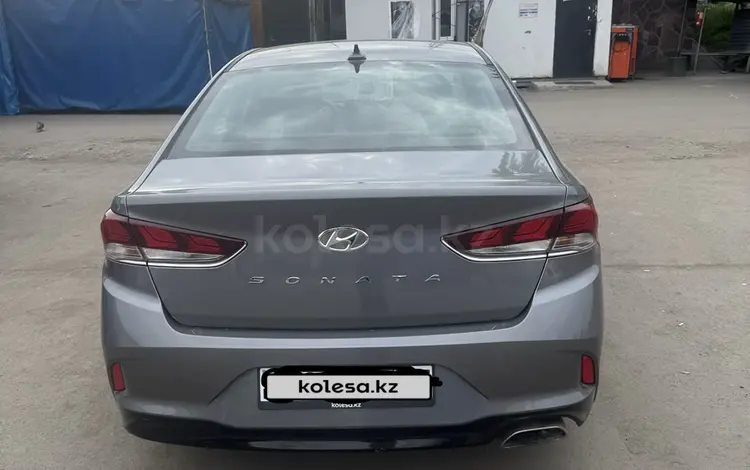 Hyundai Sonata 2018 годаүшін7 500 000 тг. в Алматы