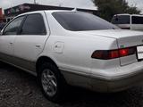 Toyota Camry 1998 годаfor3 700 000 тг. в Усть-Каменогорск – фото 5