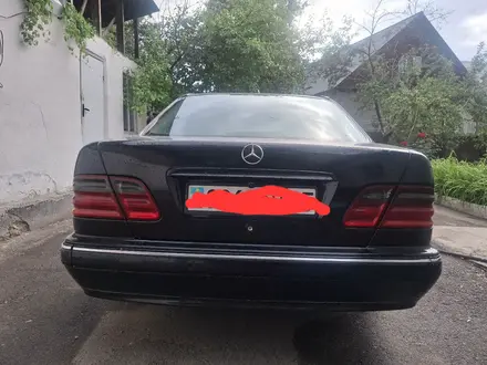Mercedes-Benz E 280 2000 года за 3 600 000 тг. в Алматы – фото 12