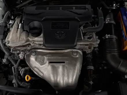 Toyota Camry 2019 года за 9 990 000 тг. в Астана – фото 11