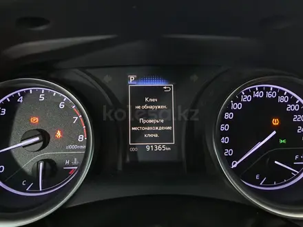 Toyota Camry 2019 года за 9 990 000 тг. в Астана – фото 26