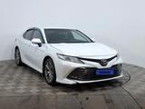 Toyota Camry 2019 годаүшін9 990 000 тг. в Астана – фото 3