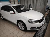 Volkswagen Passat 2013 годаүшін6 200 000 тг. в Уральск