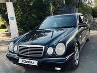 Mercedes-Benz E 320 1998 годаfor3 500 000 тг. в Актобе