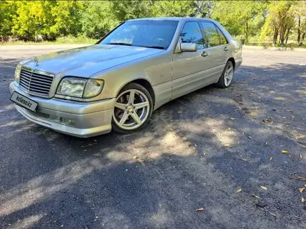 Mercedes-Benz S 320 1997 года за 4 000 000 тг. в Караганда – фото 9