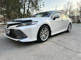 Toyota Camry 2018 годаүшін14 500 000 тг. в Шымкент