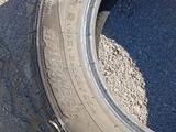 Nokian 195/65 R15 состояние нормальноеүшін5 000 тг. в Караганда – фото 3