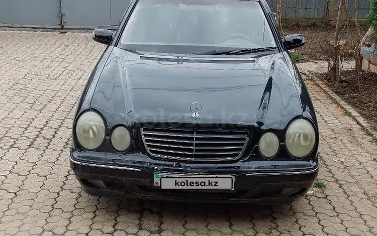 Mercedes-Benz E 240 2000 года за 2 888 888 тг. в Алматы