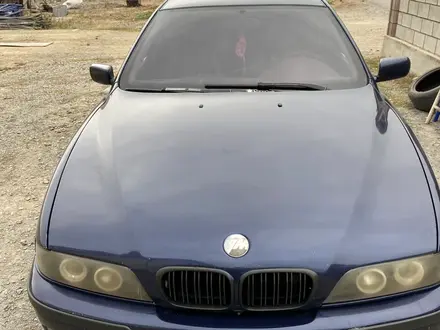 BMW 523 1998 года за 1 700 000 тг. в Астана