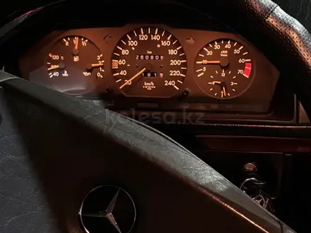 Mercedes-Benz E 200 1992 года за 1 600 000 тг. в Павлодар – фото 11