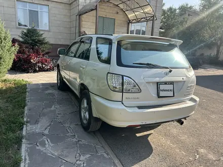 Toyota Harrier 1998 года за 3 650 000 тг. в Алматы – фото 4