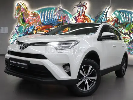 Toyota RAV4 2016 года за 9 590 000 тг. в Алматы