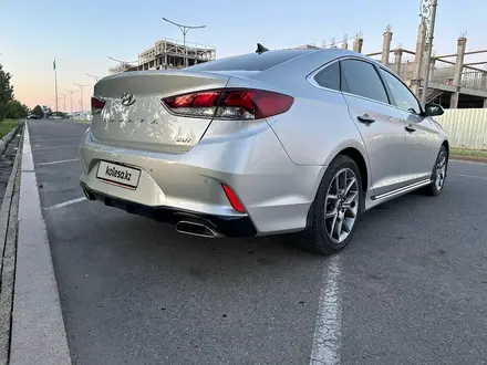 Hyundai Sonata 2018 года за 11 000 000 тг. в Талдыкорган – фото 4