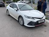 Toyota Camry 2021 годаүшін14 200 000 тг. в Астана – фото 2