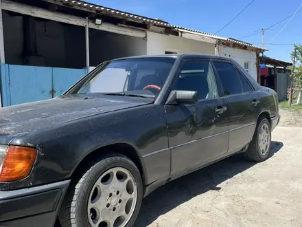 Mercedes-Benz E 200 1992 года за 750 000 тг. в Шымкент – фото 6